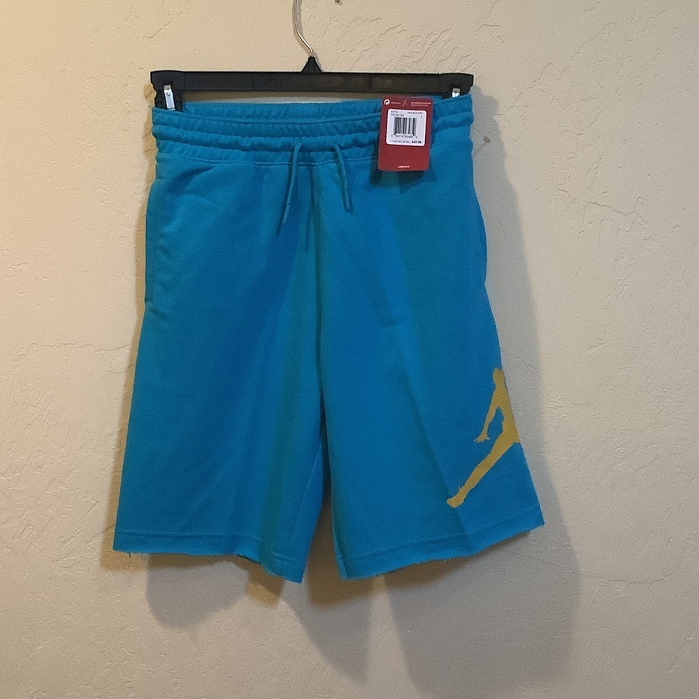Boys Jordan shorts